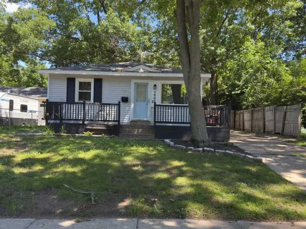 3902 Oriole Ave SW, Wyoming, MI 49509