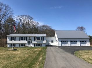 42 Smart Rd, Belfast, ME 04915