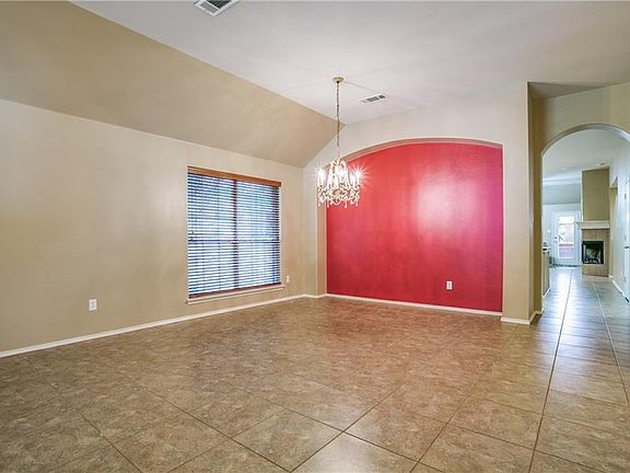 4th image of 553 Lowery Oaks Trl