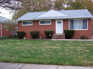 26921 Elinore Ave, Euclid, OH