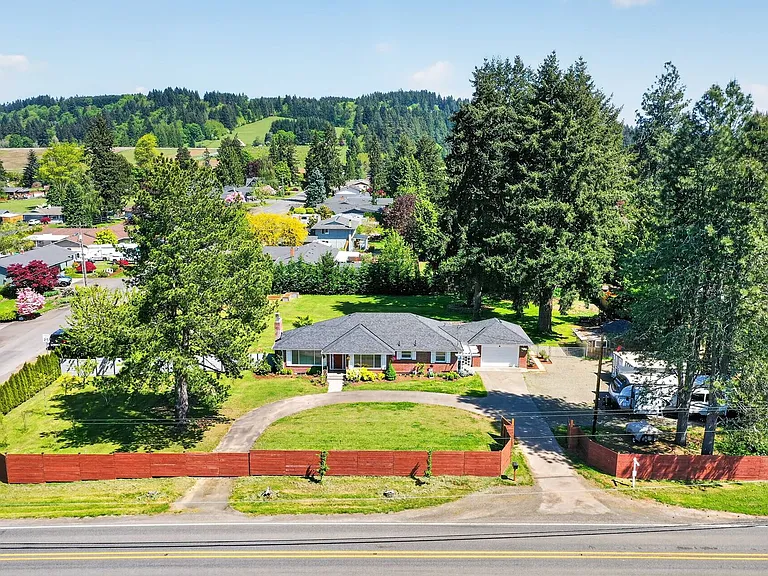 12550 SE 242nd Ave — Photo 60