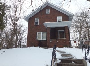 821 Ashland Ave, Rockford, IL
