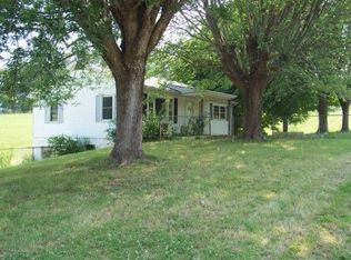 1116 Hilham Hwy, Livingston, TN 38570
