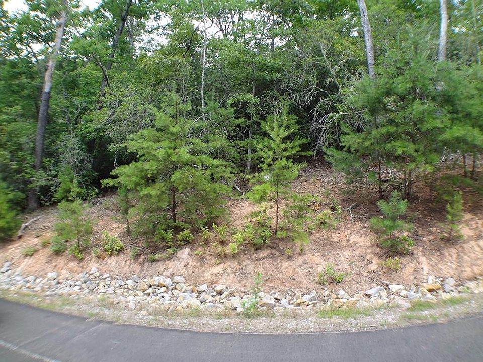 1st image of 14 Porter Creek Dr