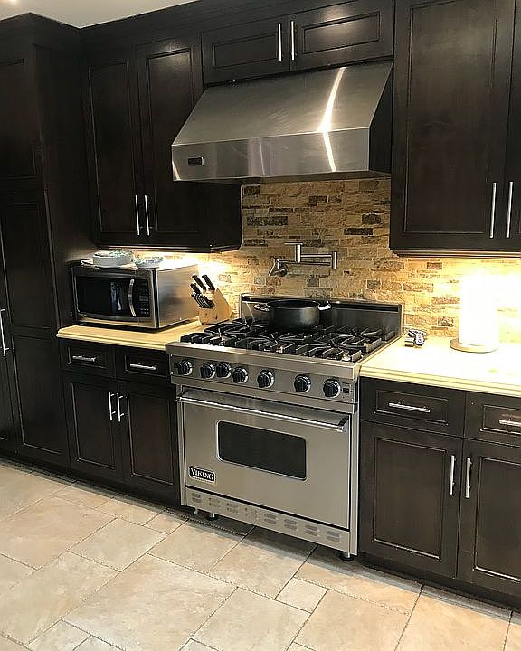 1st image of 4535 White Oak Pl
