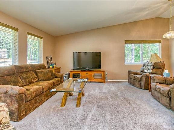 5th image of 8793 W Evans Cres
