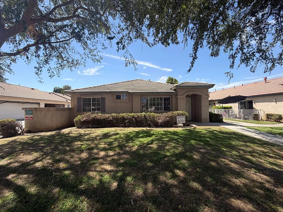 4401 Pebble Creek Dr