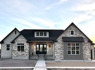 3230 N Douglas Dr, Pleasant View, UT 84414