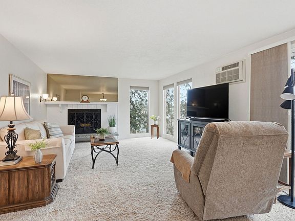 5th image of 6525 N Austin Rd APT 202