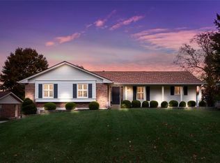 235 Clayton Trails Dr, Ballwin, MO 63011