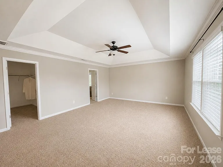 2025 Fuschia Ct — Photo 10