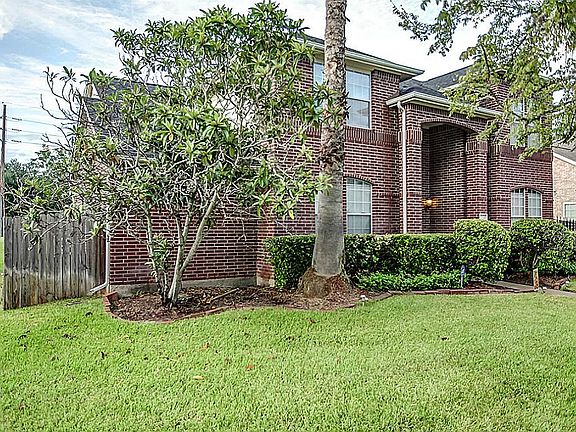 4th image of 2230 Chappell Ln
