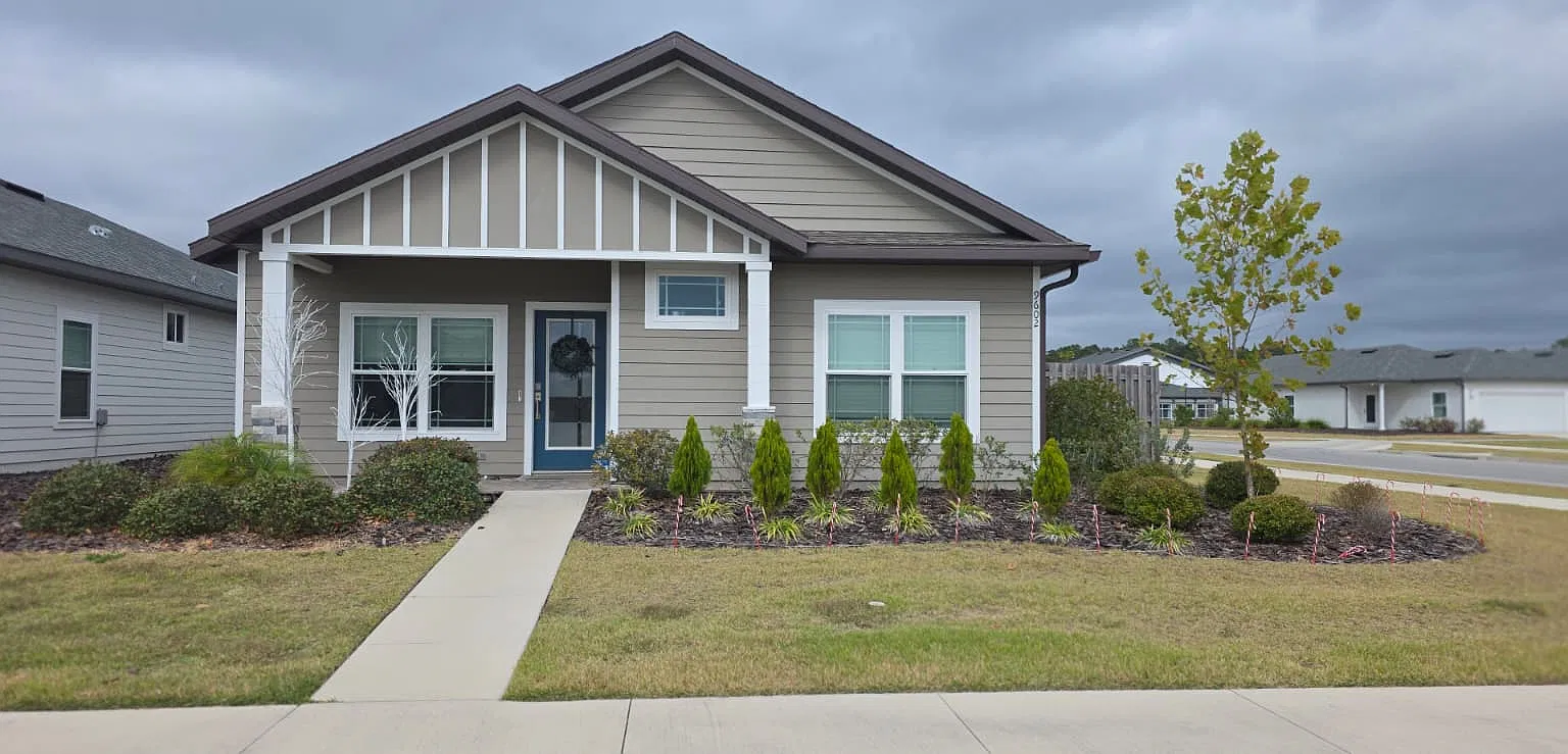 3 bed, 1732 sqft, $3,000 — Photo 1