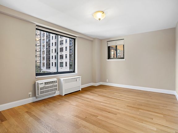 4th image of 784 Columbus Ave APT 3P