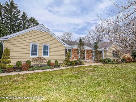 4th image of 88 Brookwood Dr