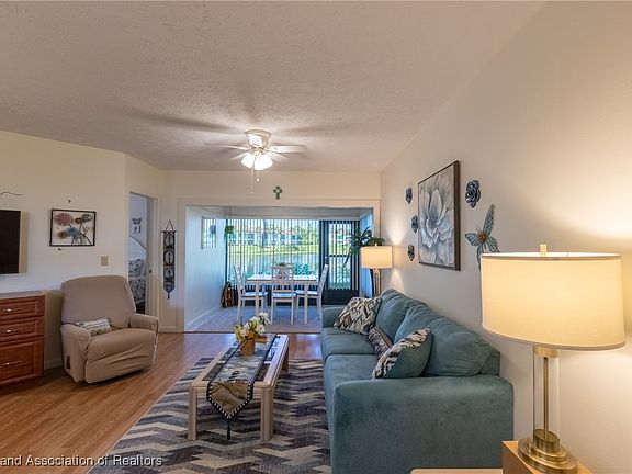 5th image of 4985 Casablanca Cir N #J5