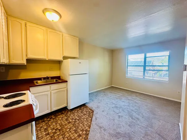 Hertzel - High St, 2418 High St APT 7, Oakland, CA 94601