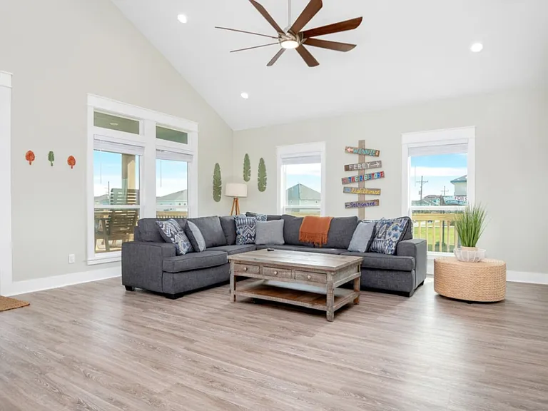 Gulf Shores Dr — Photo 30