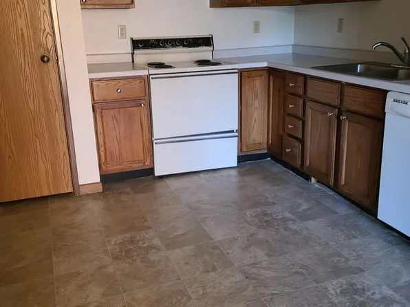 1200 N Point Dr, Stevens Pt, WI