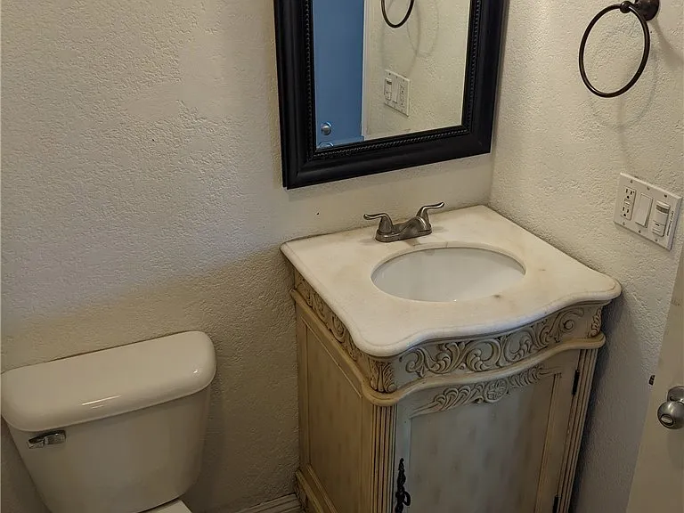1764 Freeman Ave #7 — Photo 12