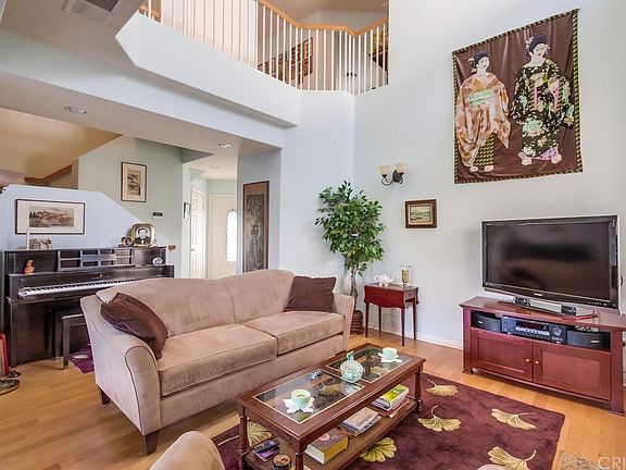 3rd image of 17728 Halsted St #A