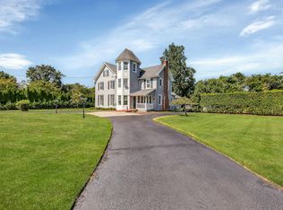 74 Union Ave, Center Moriches, NY 11934