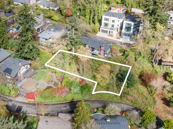 2944 NW Verde Vista Ter, Portland, OR 97210