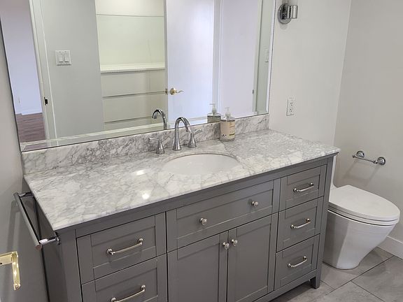 4th image of 4337 Marina City Dr Unit 443