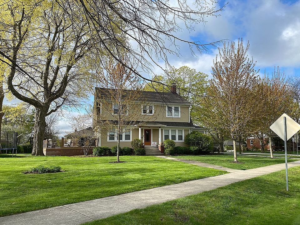 504 E Division St Itasca