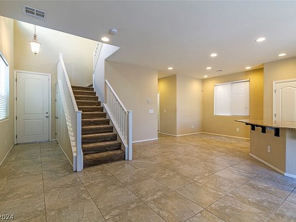 5th image of 6124 Carter Caves Ave