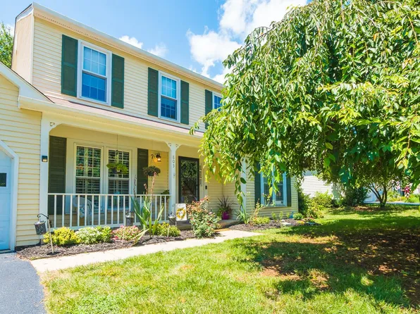 805 Anne St SW, Leesburg, VA 20175