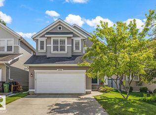 3056 Spence Wynd SW, Edmonton, AB T6X0A5