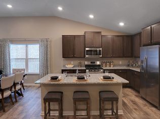 4504 Cobalt Dr, Woodbury, MN 55129