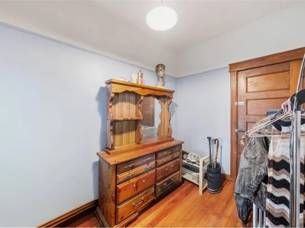 204 East 31st Street image 15 of 28