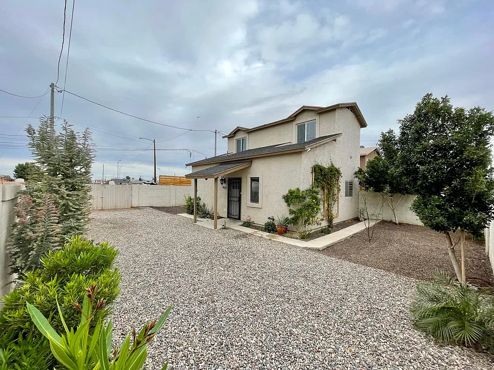 1437 S 14th Ave