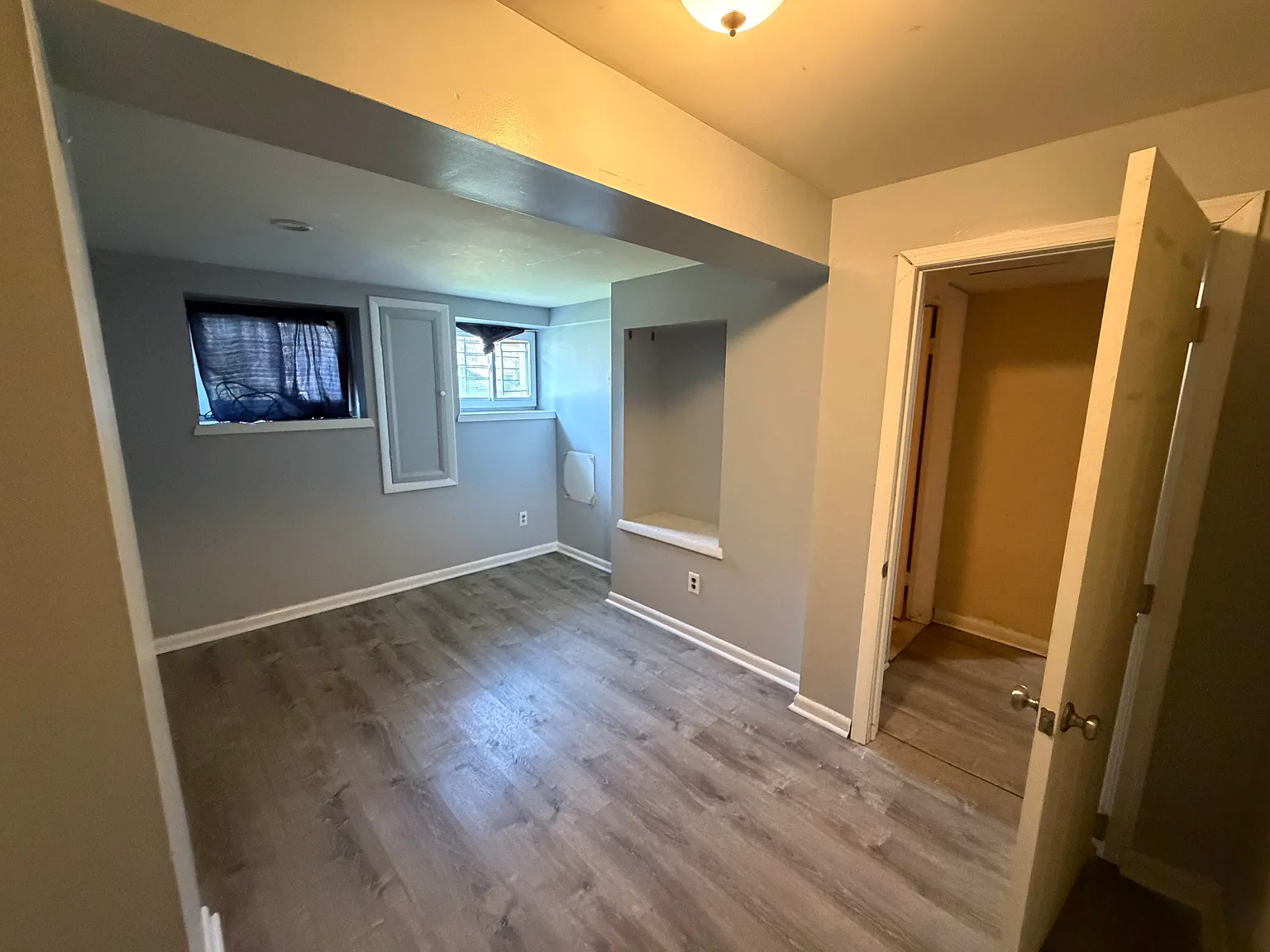 4 bed, 1700 sqft, $595 — Photo 2