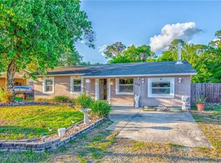 306 Debary Dr, Debary, FL 32713