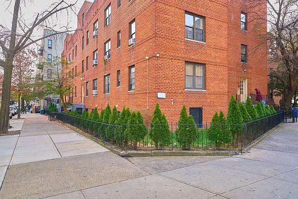 Rented by Living New York | media 16