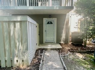 7214 Jillspring Ct #26C, Springfield, VA 22152