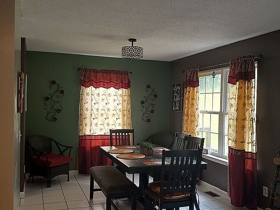 5th image of Hurd Rd