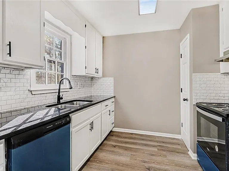 3377 Montheath Pass — Photo 9