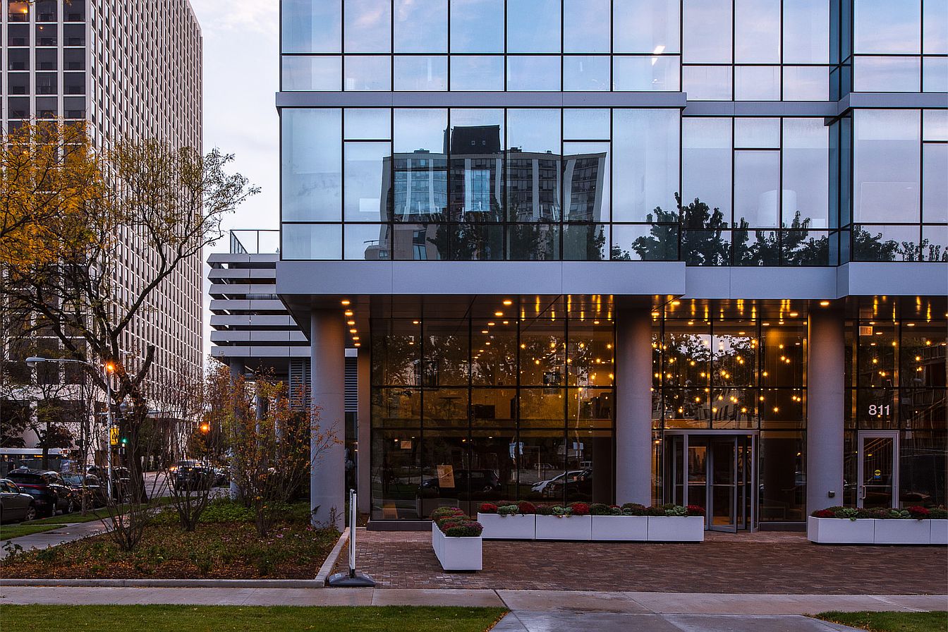 eight-eleven-uptown-apartment-rentals-chicago-il-zillow