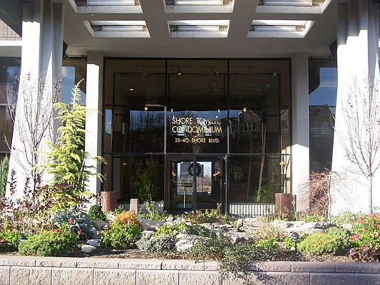 Sold by Kian Realty | media 27