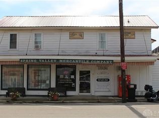 17 W Main St, Spring Valley, OH 45370