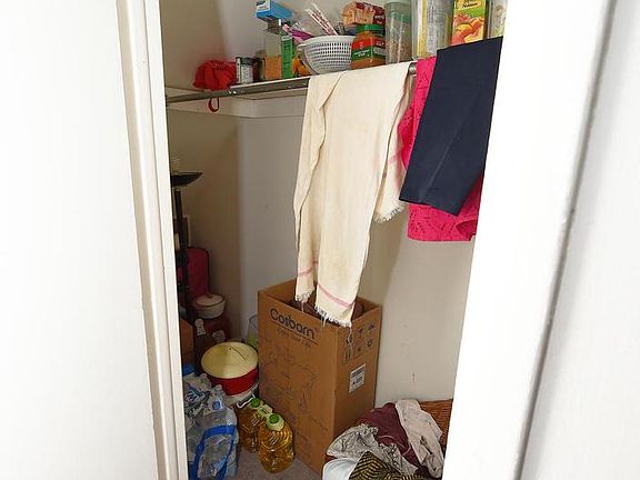 3rd image of 597 Adams Ave