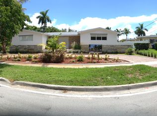 19529 NE 22nd Ave, Miami, FL 33180