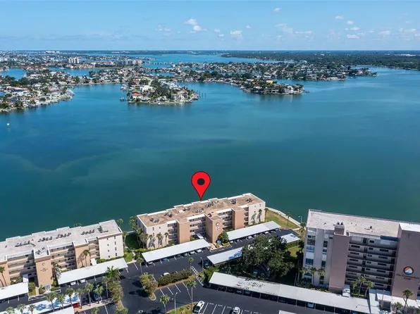 7910 Sun Island Dr S APT 107, South Pasadena, FL 33707