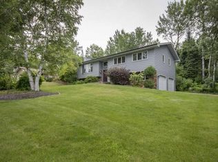 923 Ridgewood Rd, Duluth, MN 55804