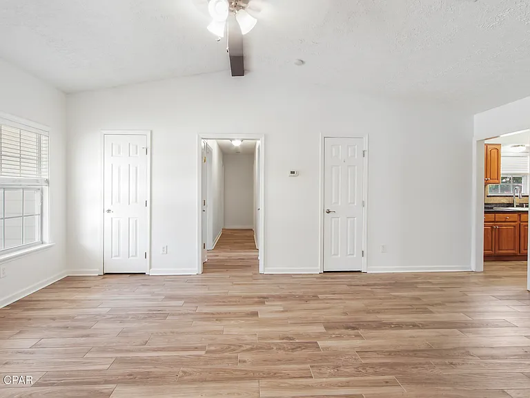 115 Circle Dr — Photo 7