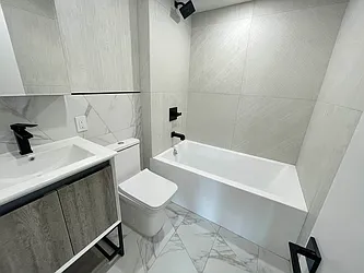 Rented by Tapiro Realty